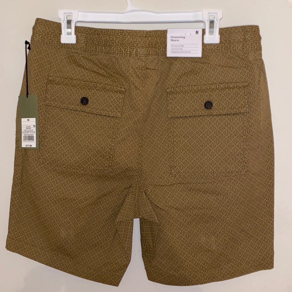 Drawstring Men Shorts - Picture 2 of 3
